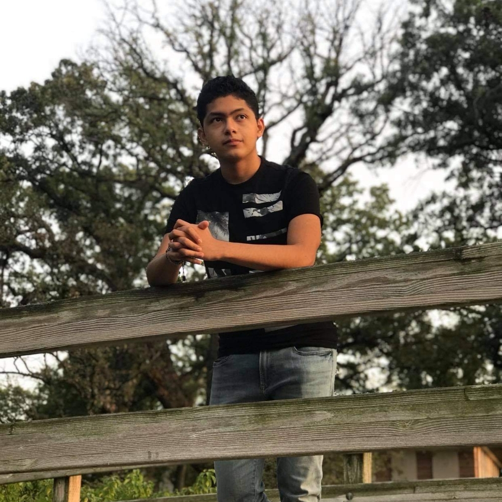 Meet your Posher, Daniel